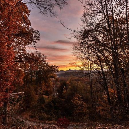 Sky High Cabin In Bryson City Villa Esterno foto